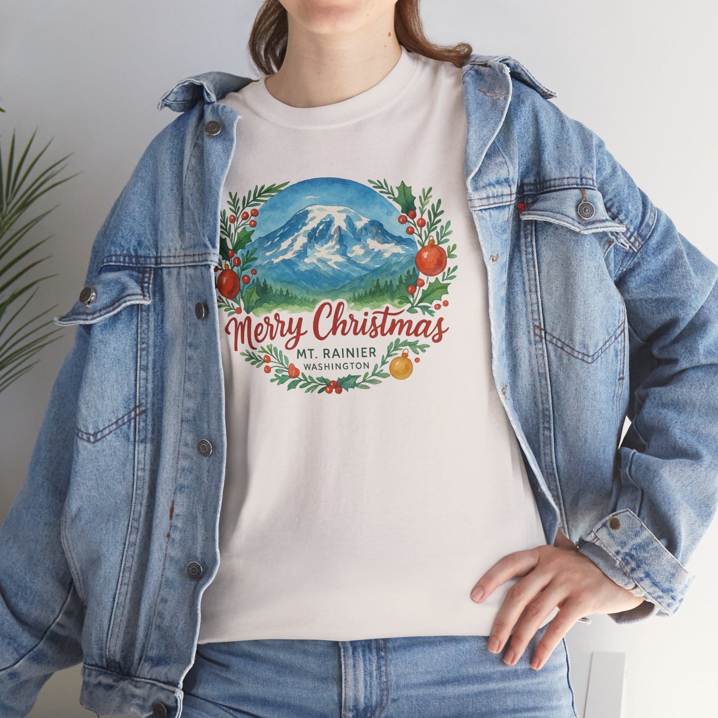 Mt. Rainier - Washington Merry Christmas T-Shirt